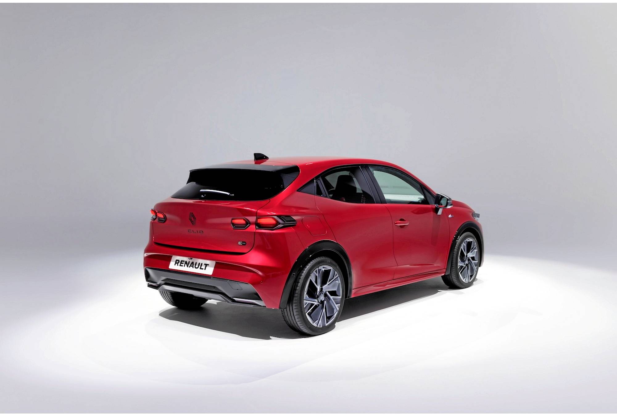 Nouvelle Renault Clio 6 &ndash; L&rsquo;ic&ocirc;ne se r&eacute;invente