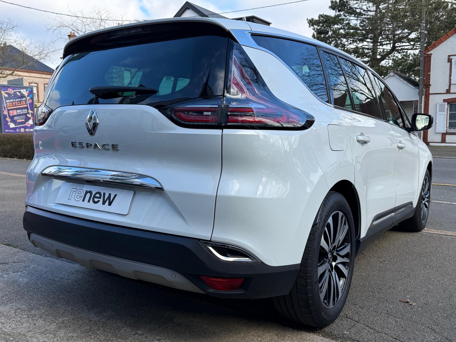 ESPACE V INITIALE PARIS 2.0L BLUEDCI 200CV EDC 7PL