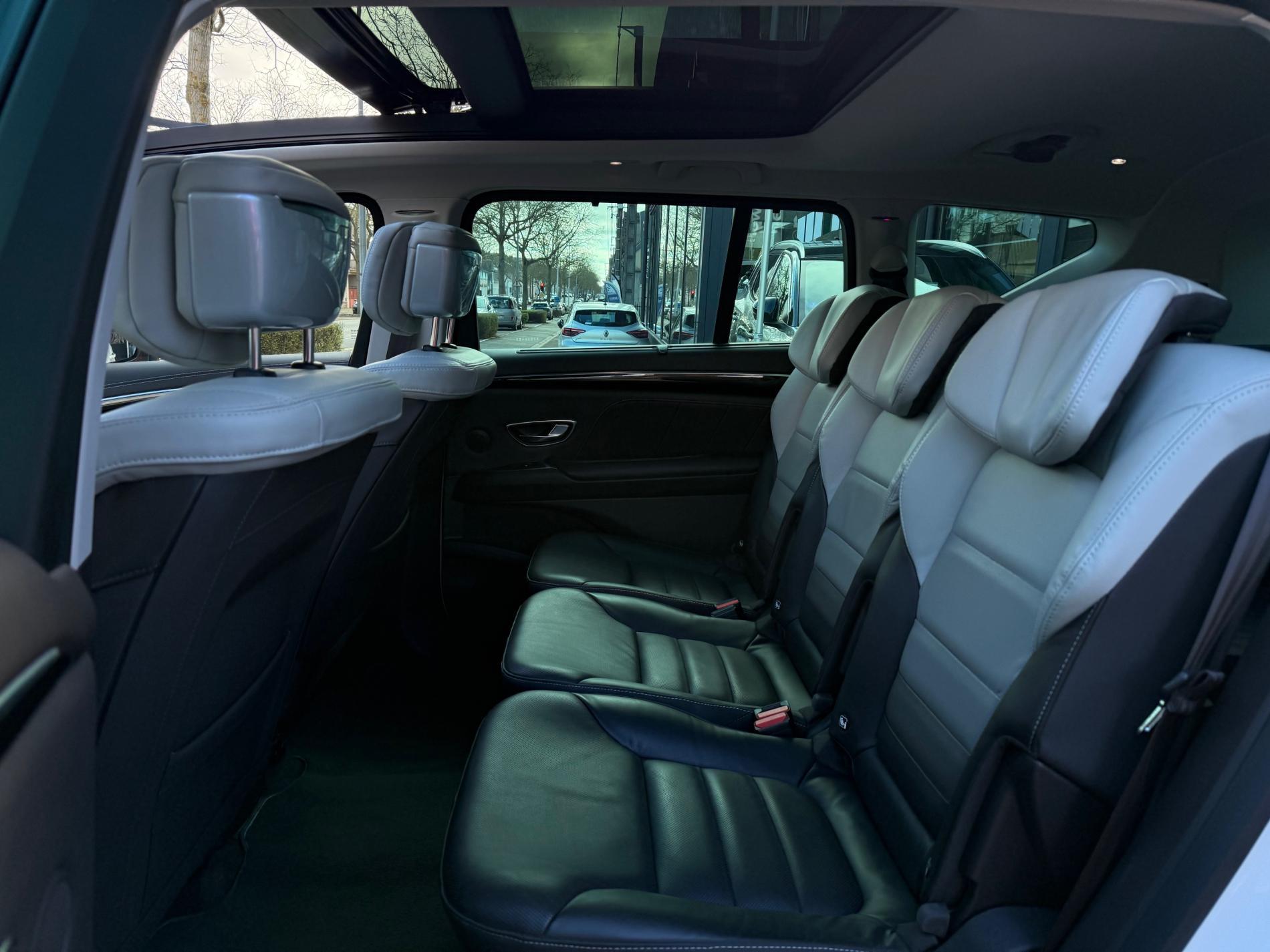 ESPACE V INITIALE PARIS 2.0L BLUEDCI 200CV EDC 7PL