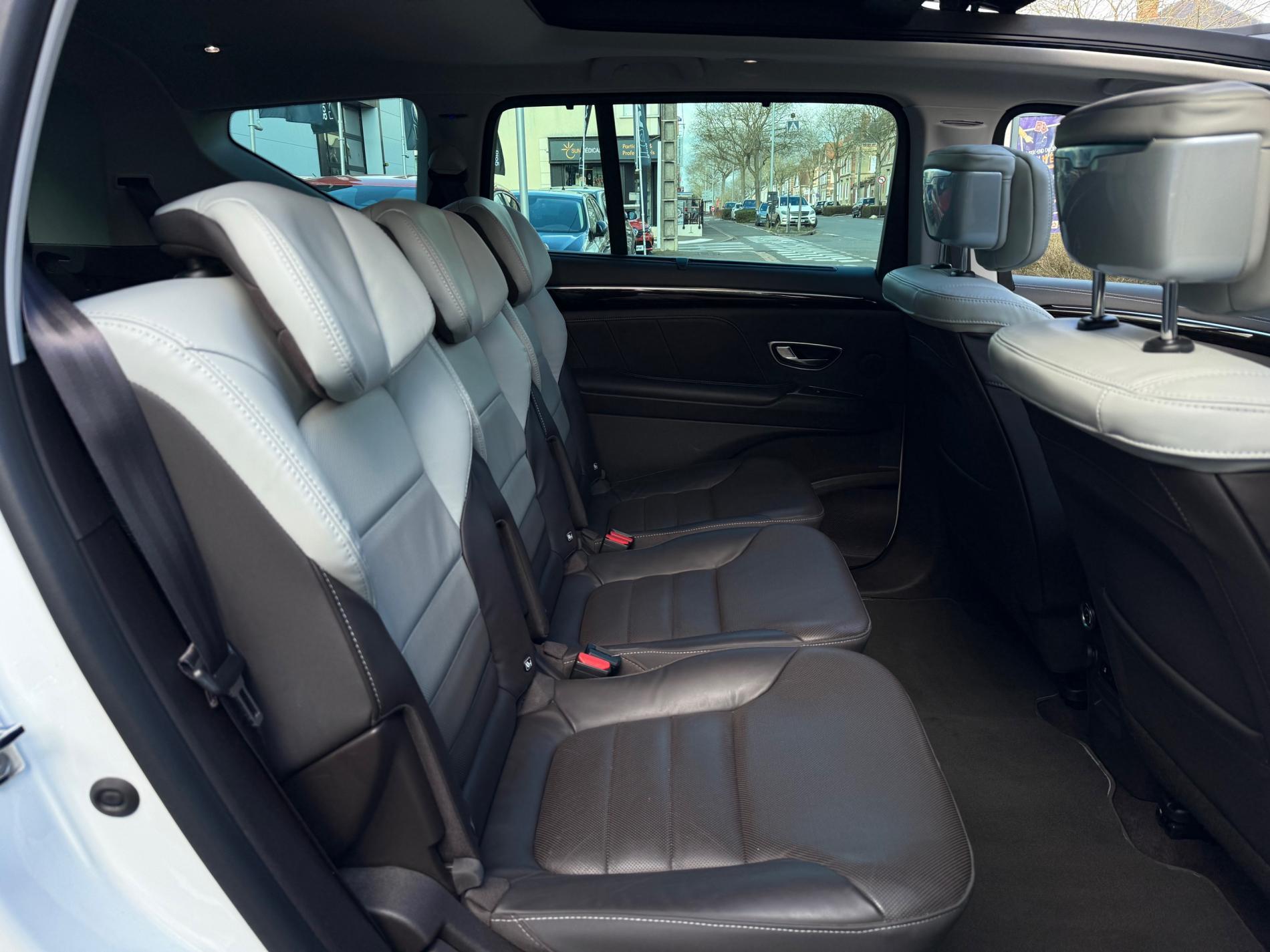 ESPACE V INITIALE PARIS 2.0L BLUEDCI 200CV EDC 7PL