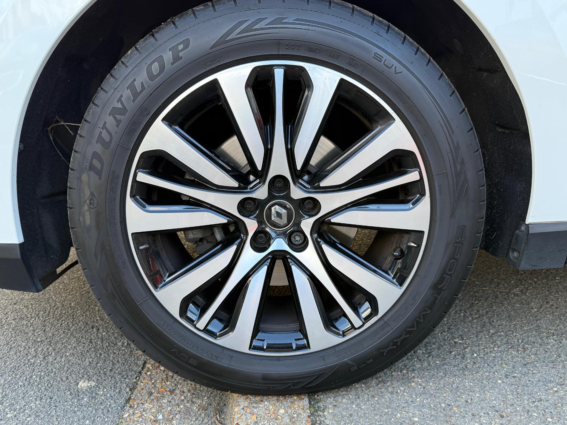 ESPACE V INITIALE PARIS 2.0L BLUEDCI 200CV EDC 7PL