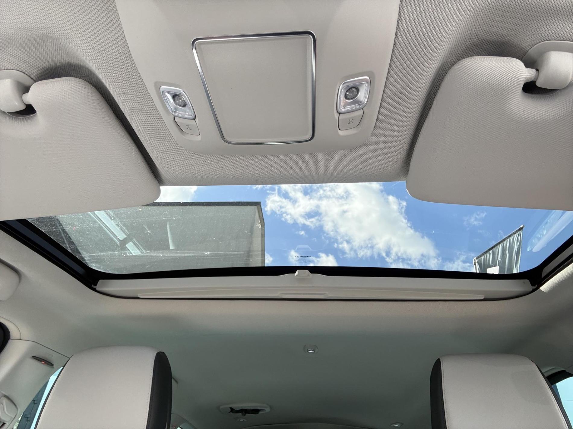 ESPACE V INITIALE PARIS 2.0L BLUEDCI 200CV EDC 7PL