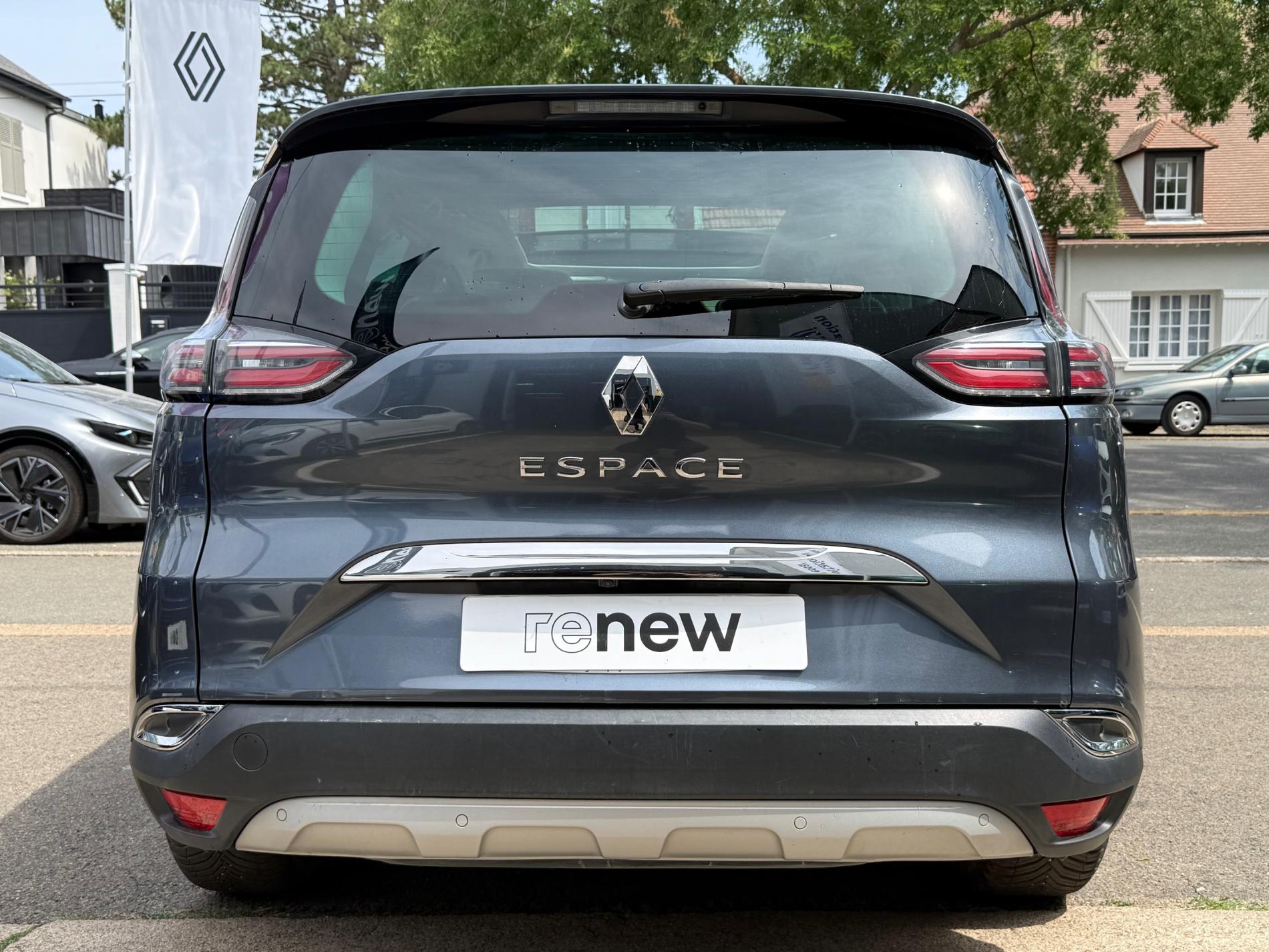 ESPACE V INITIALE PARIS 2.0L BLUEDCI 200CV EDC 7PL