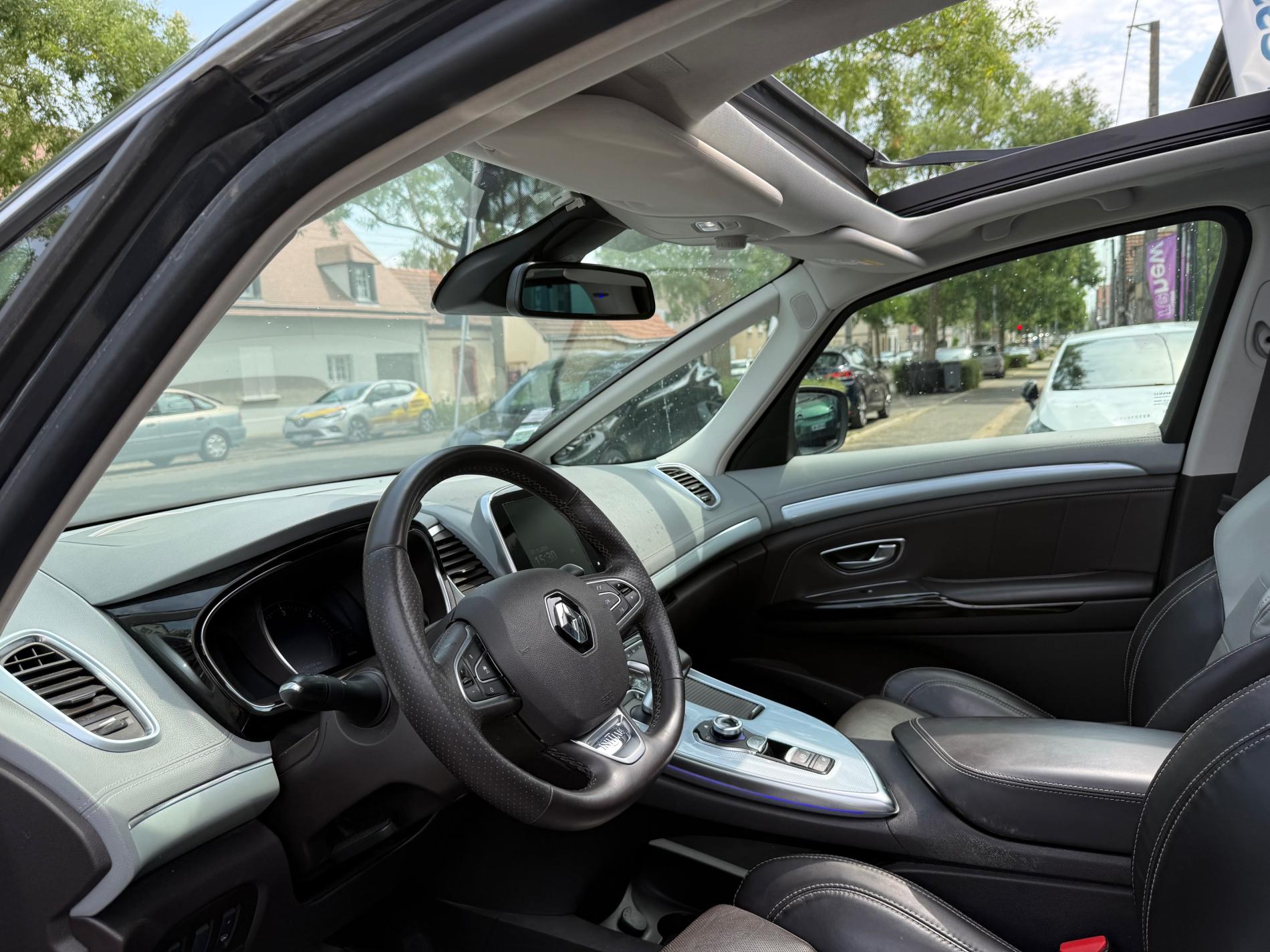 ESPACE V INITIALE PARIS 2.0L BLUEDCI 200CV EDC 7PL