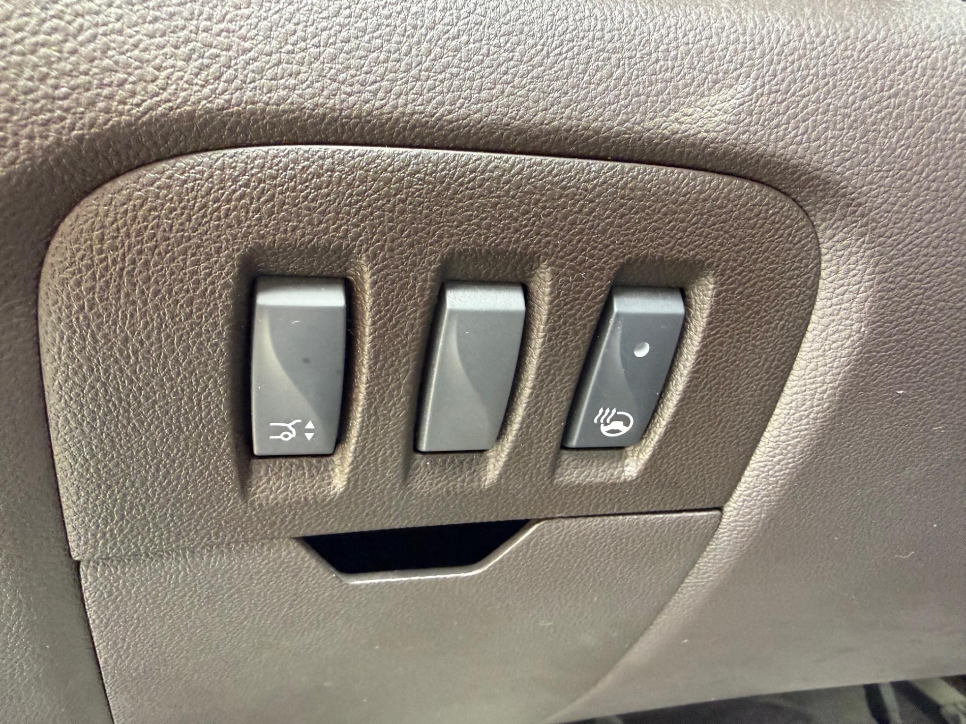 ESPACE V INITIALE PARIS 2.0L BLUEDCI 200CV EDC 7PL