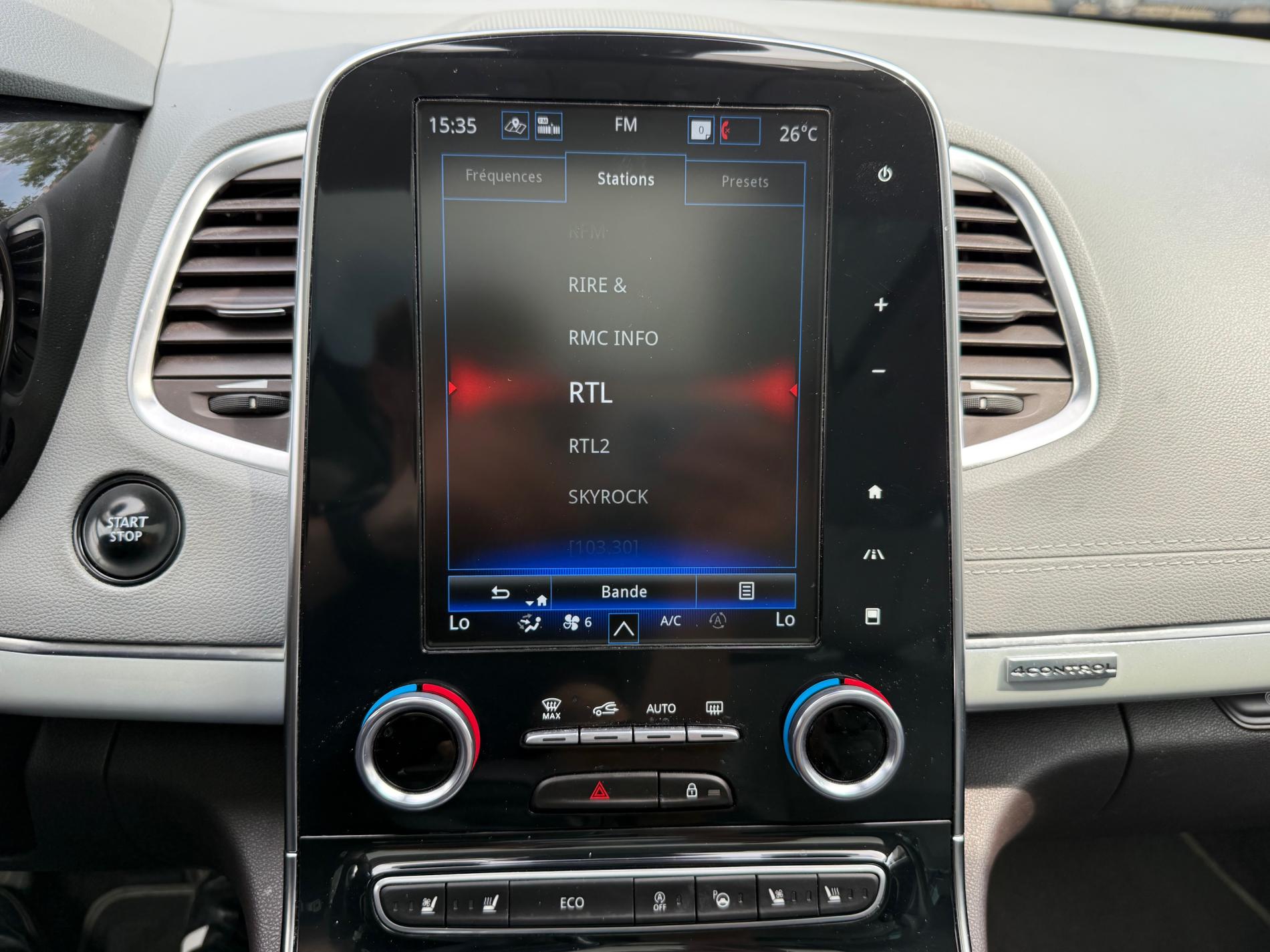 ESPACE V INITIALE PARIS 2.0L BLUEDCI 200CV EDC 7PL