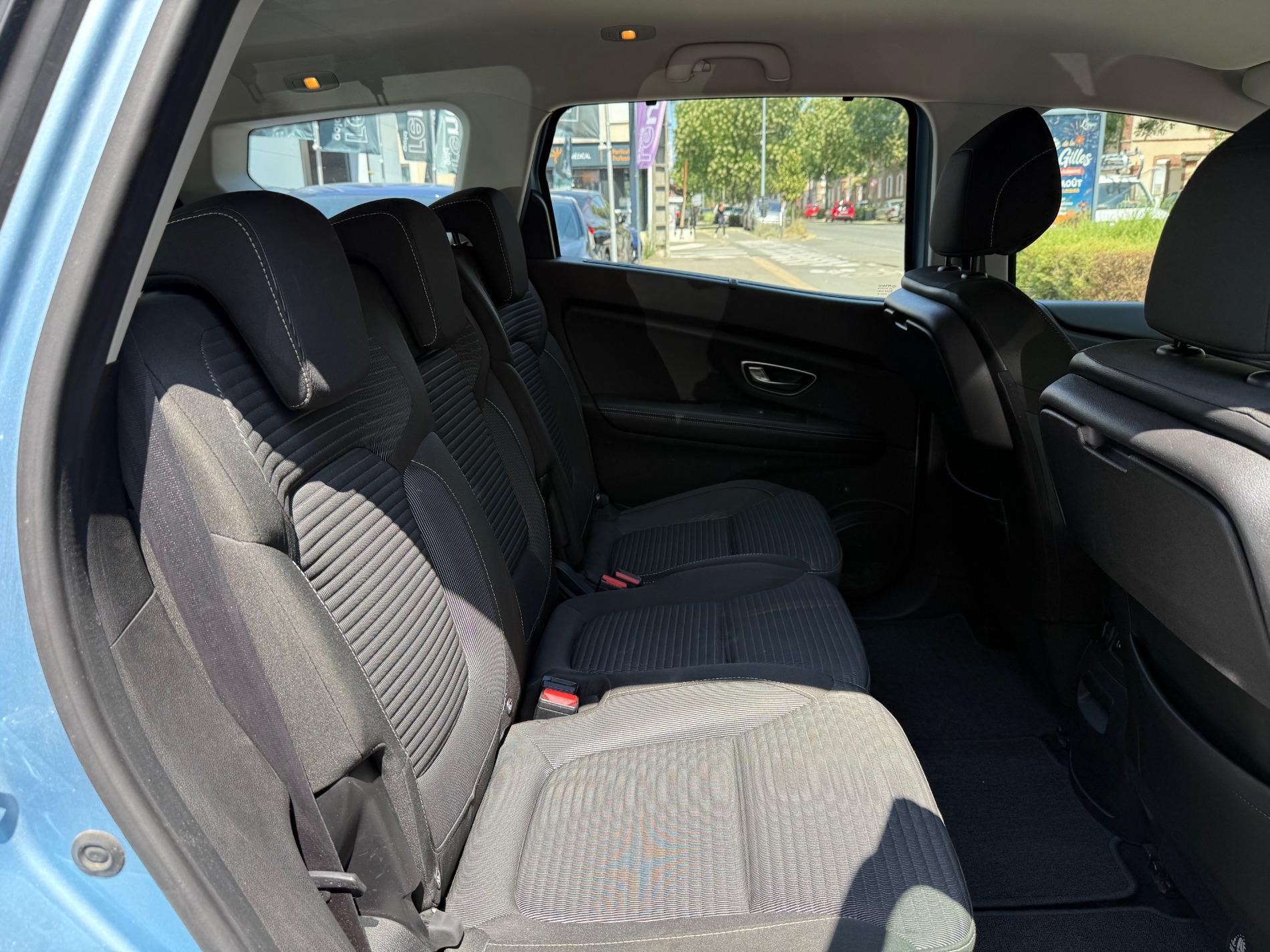 GRAND SCENIC IV INTENS 1.3L TCE 140CV EDC 7 PL