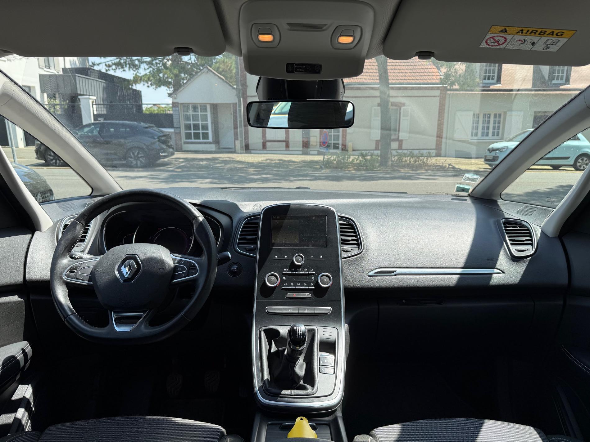 GRAND SCENIC IV INTENS 1.3L TCE 140CV EDC 7 PL