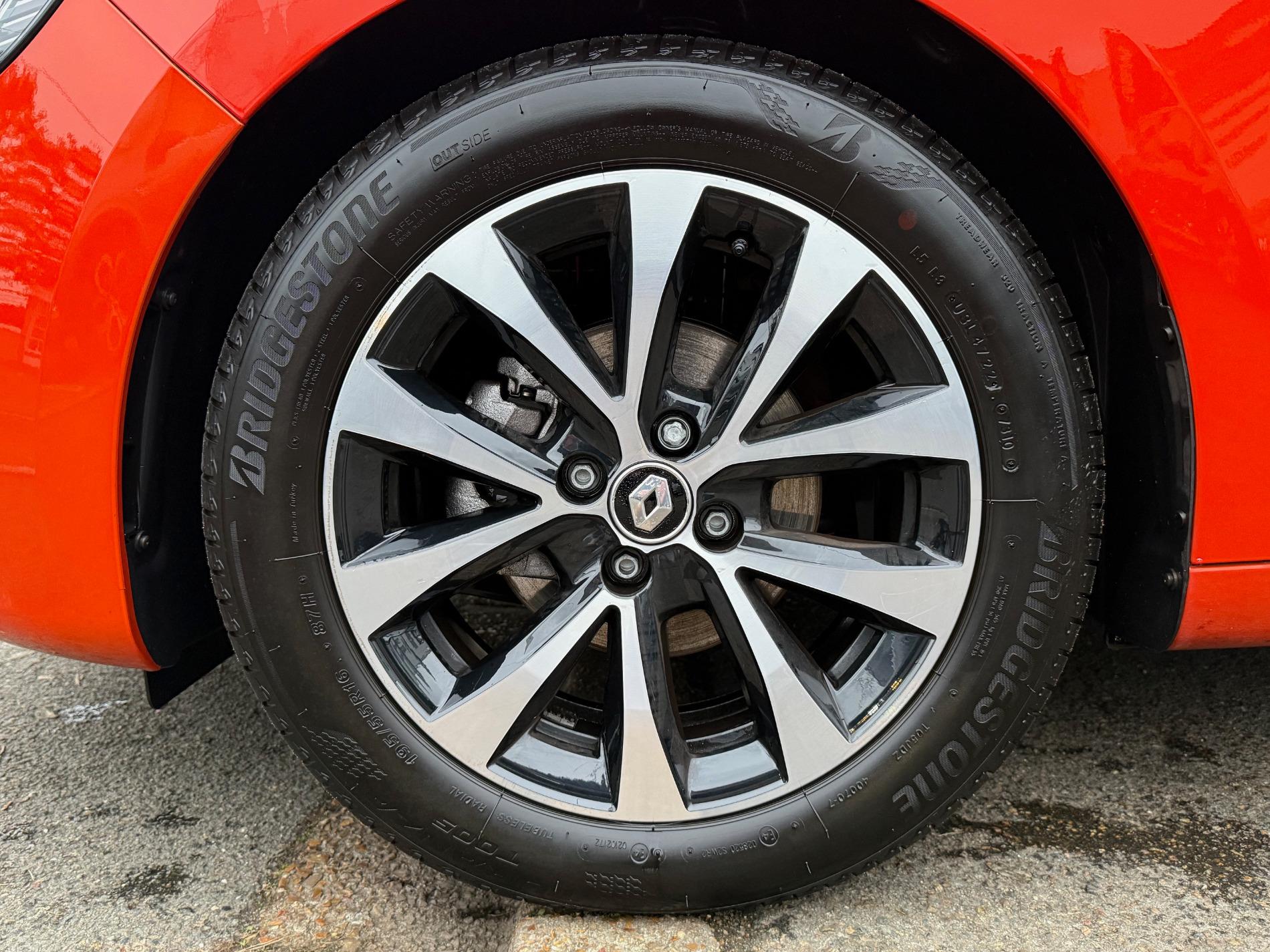 CLIO V BUSINESS 1.5L BLUEDCI 100CV