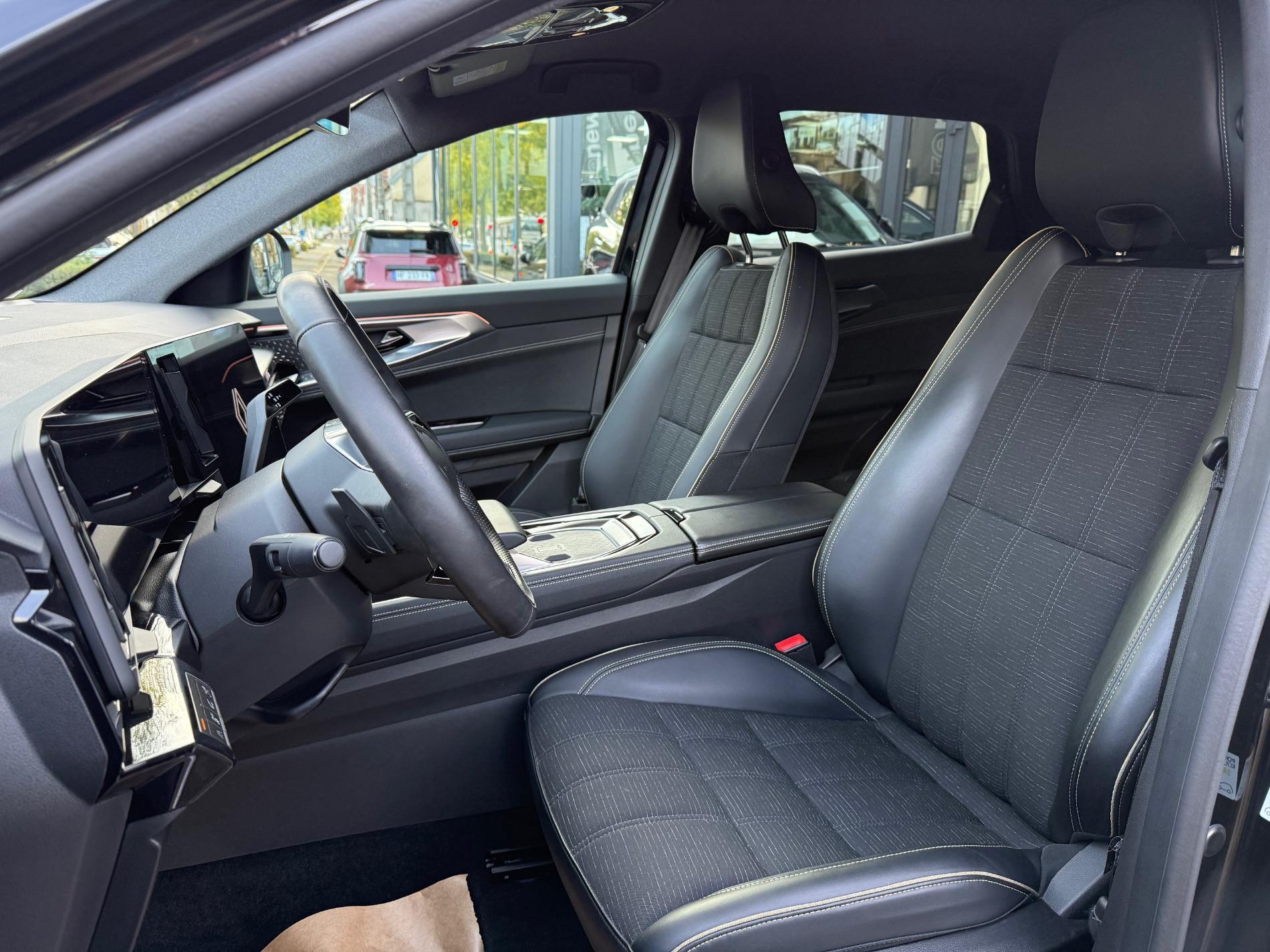 AUSTRAL ICONIC 1.2L E TECH 200CV